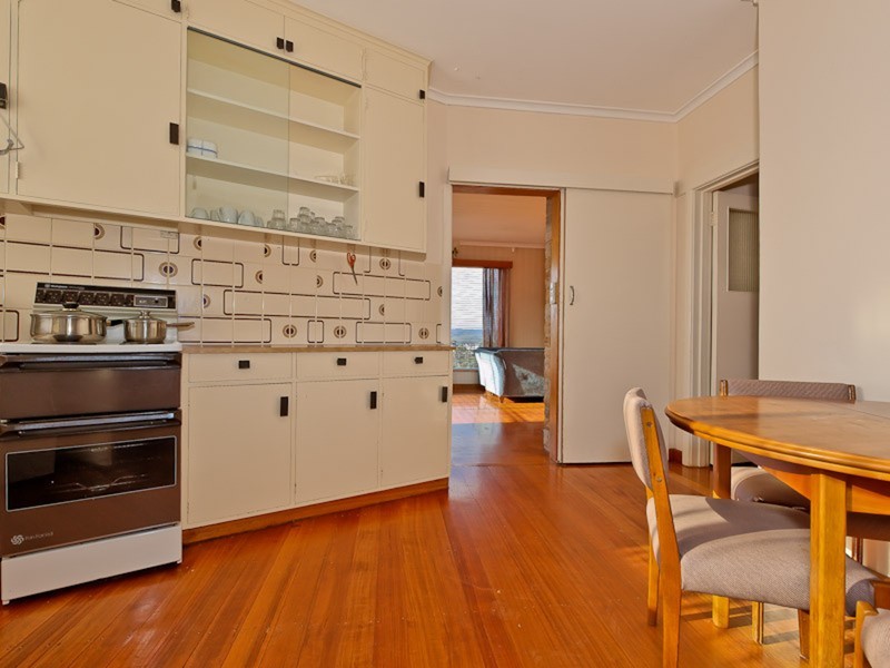 2/42 Corinda Grove, West Moonah TAS 7009