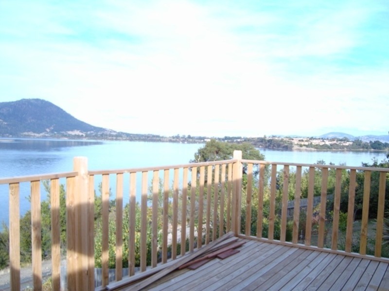 23 Wendourie Parade, Austins Ferry TAS 7011