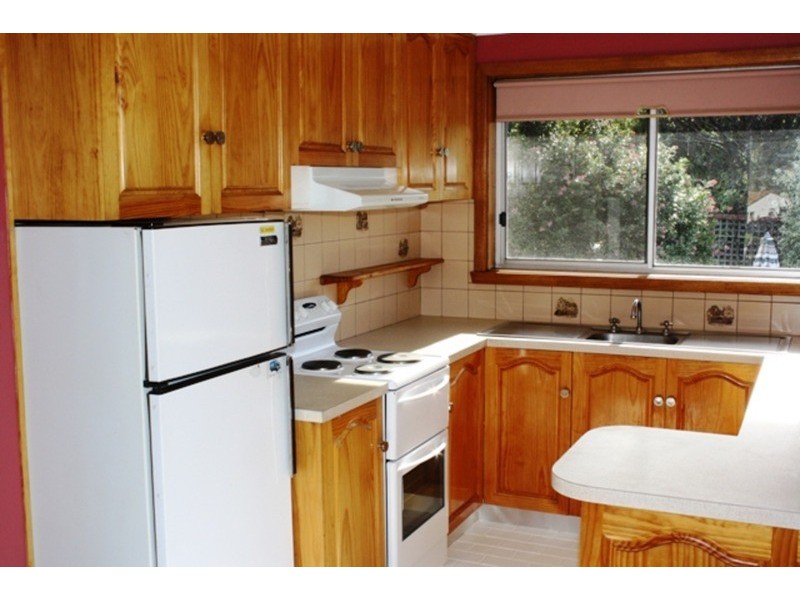 1 Langford Court, Lenah Valley TAS 7008