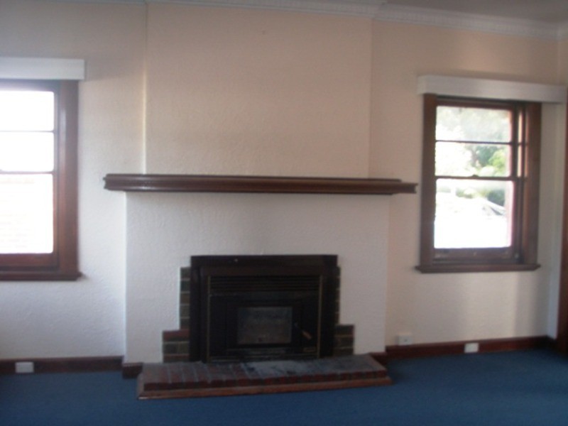 9 Rossendell Avenue, West Hobart TAS 7000