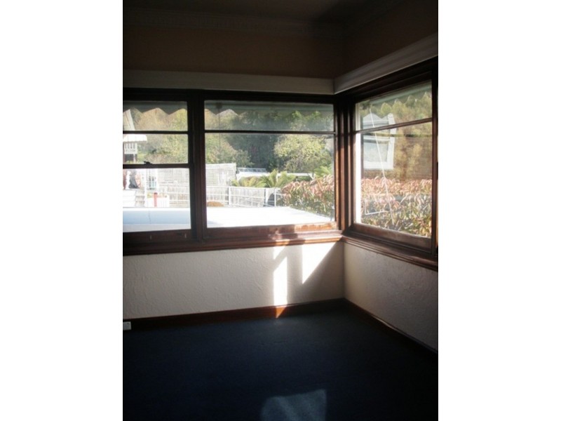 9 Rossendell Avenue, West Hobart TAS 7000