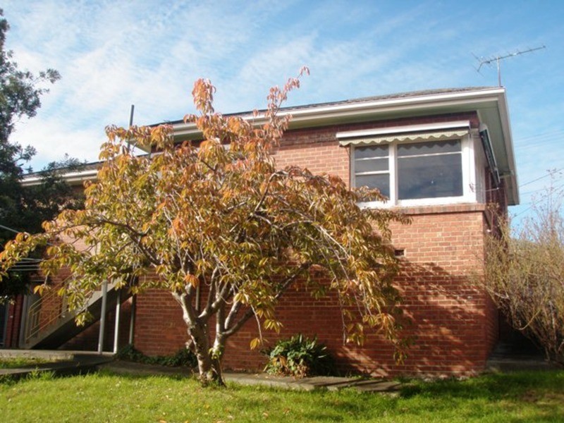 9 Rossendell Avenue, West Hobart TAS 7000