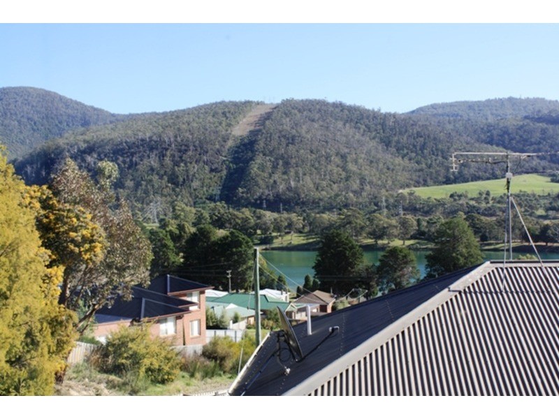 2/10 Longley Court, Glenorchy TAS 7010