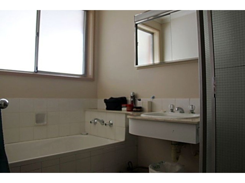 1/210 Main Road, Austins Ferry TAS 7011