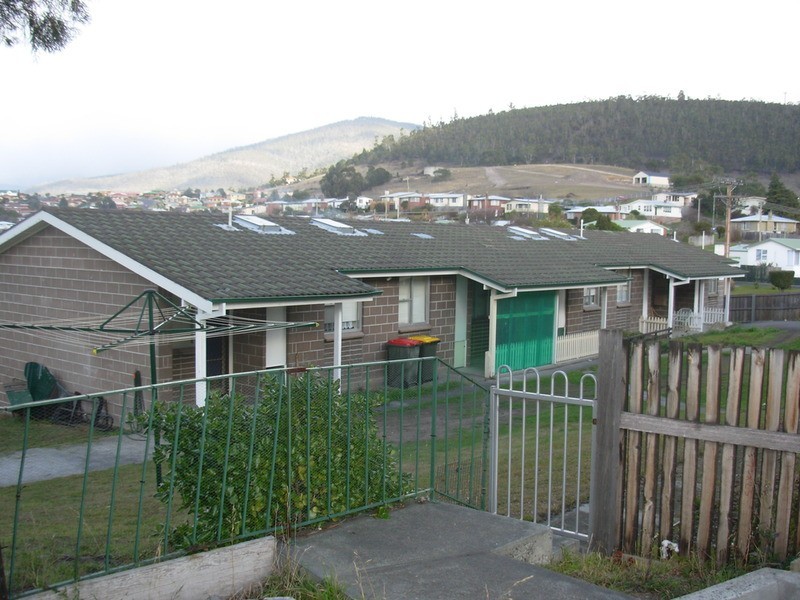 21/17 – 23 Adelphi Road, Claremont TAS 7011