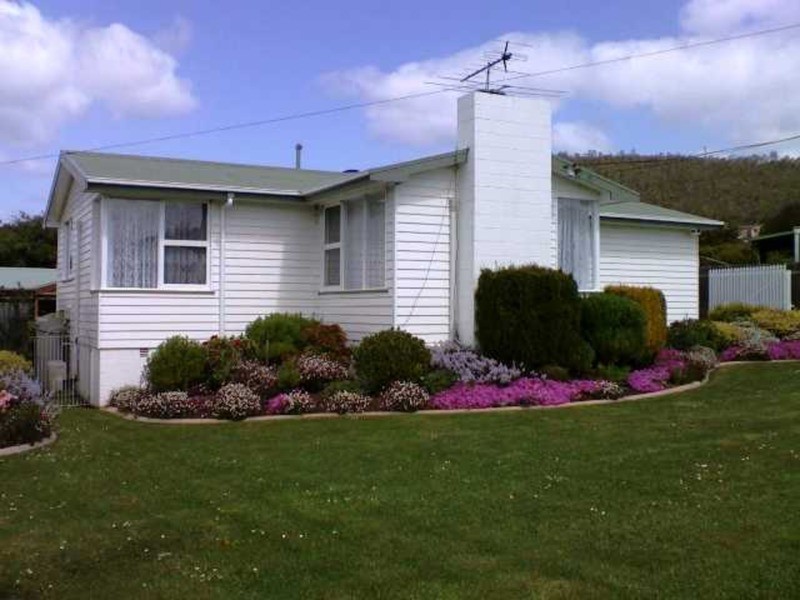 26 Esdaile Street, Claremont TAS 7011