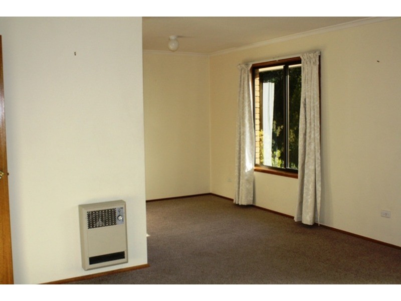 2/10 Longley Court, Glenorchy TAS 7010