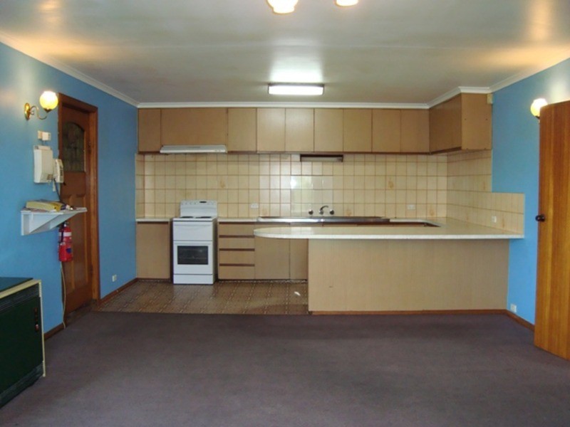 50 Lampton Avenue, Derwent Park TAS 7009