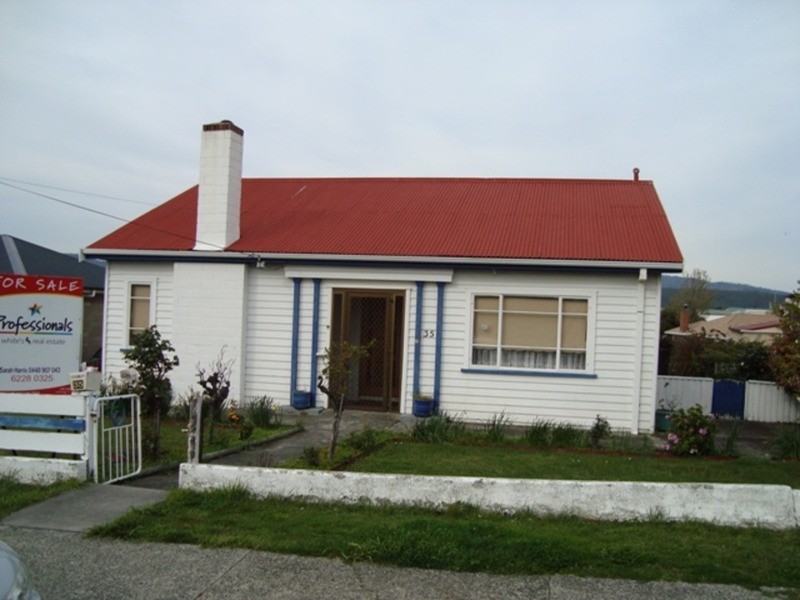 35 Edinburgh Crescent, Goodwood TAS 7010
