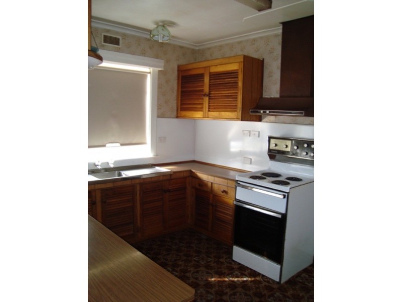 35 Edinburgh Crescent, Goodwood TAS 7010