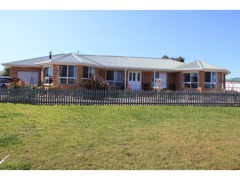 6 William Street, Brighton TAS 7030