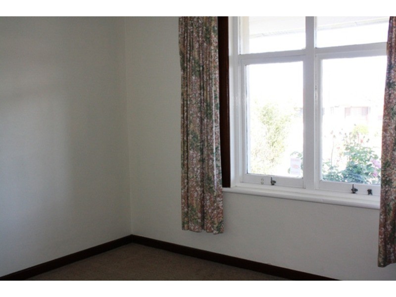 Unit 1/8 Ashbolt Crescent, Lutana TAS 7009