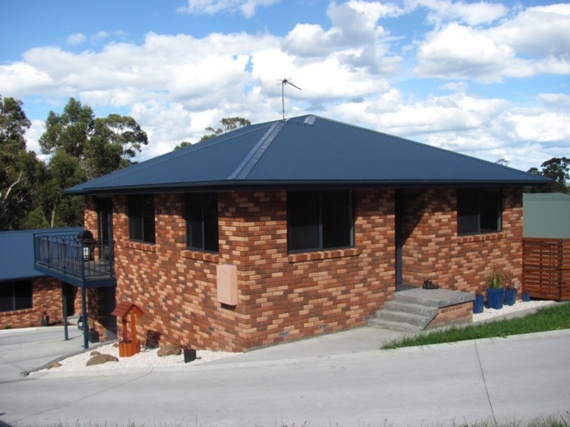 1/154 Branscombe Road, Claremont TAS 7011