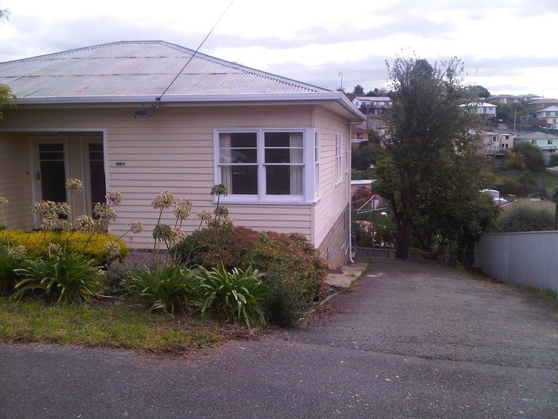 2/18 Fifth Avenue, West Moonah TAS 7009