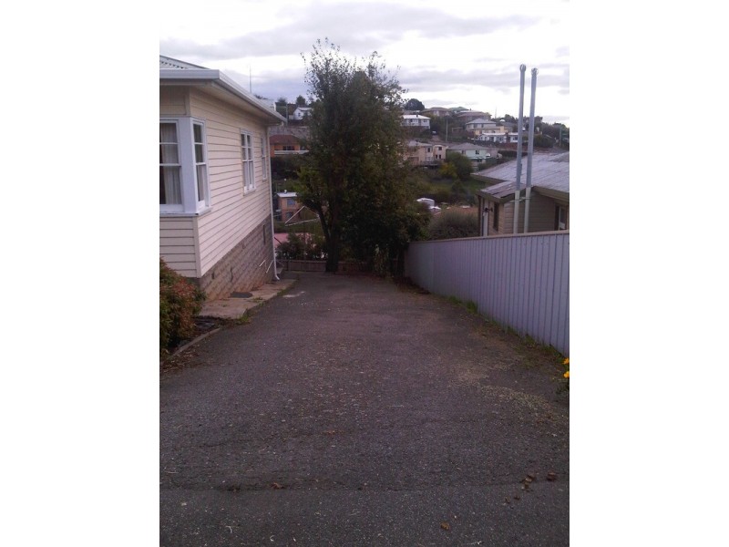 2/18 Fifth Avenue, West Moonah TAS 7009