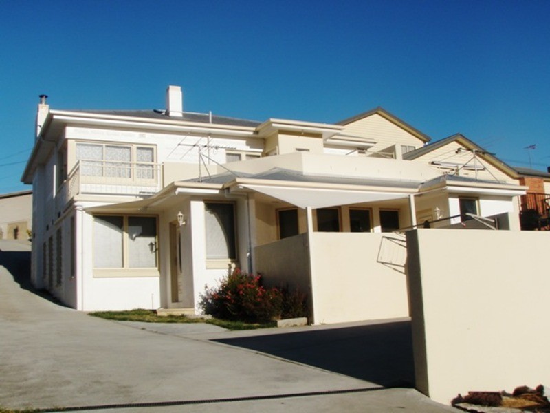18 Easton Avenue, West Moonah TAS 7009