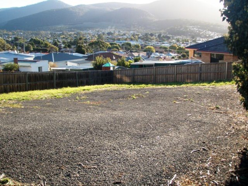 18 Easton Avenue, West Moonah TAS 7009