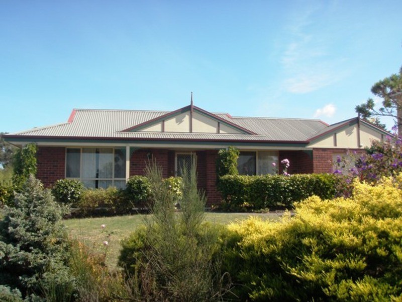 97 Diamond Drive, Blackmans Bay TAS 7052