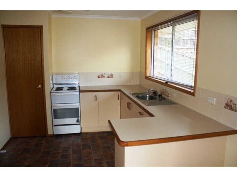 4/3 Rina Court, Glenorchy TAS 7010