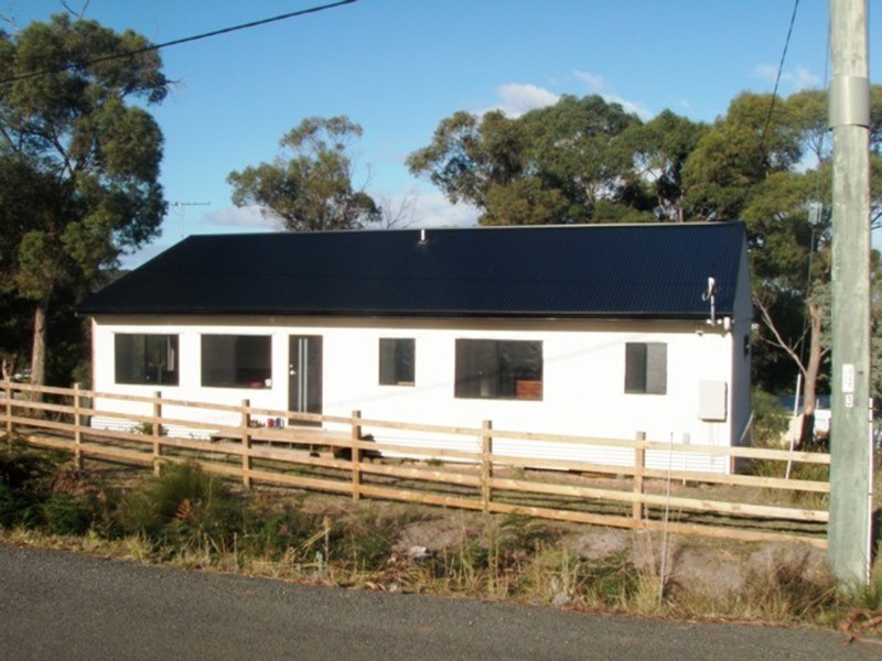 6 Luke Avenue, Carlton TAS 7173