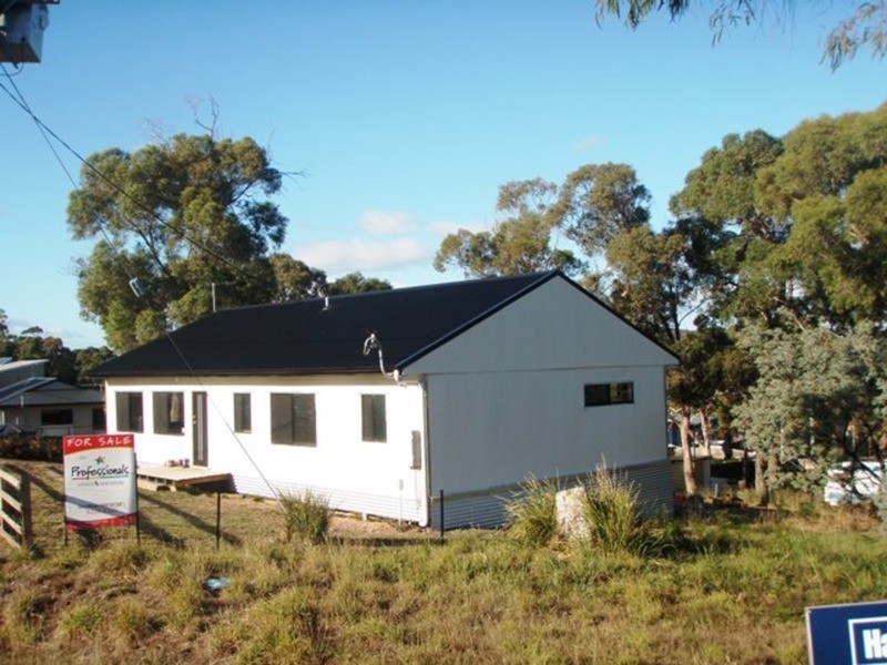 6 Luke Avenue, Carlton TAS 7173