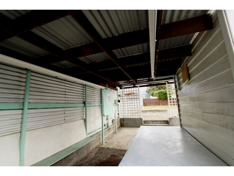 6 Fenwick Crescent, Derwent Park TAS 7009