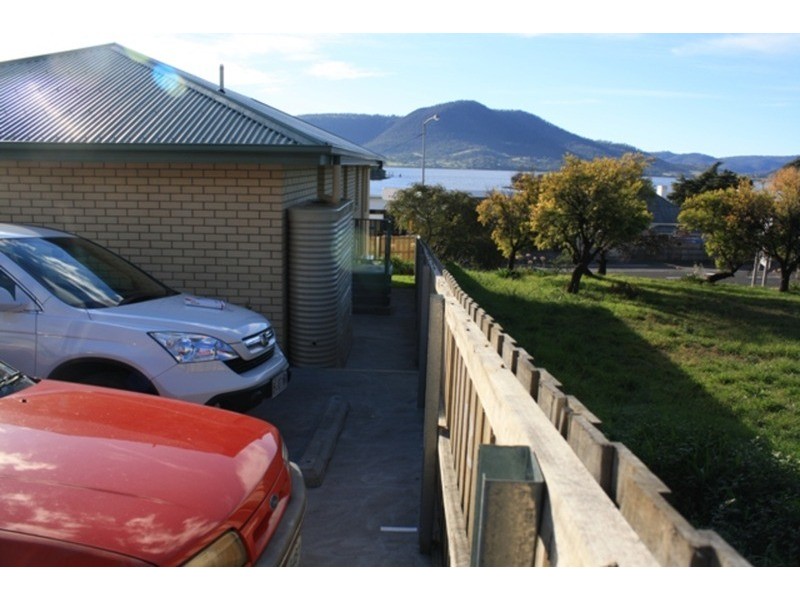 2/622 Main Road, Berriedale TAS 7011