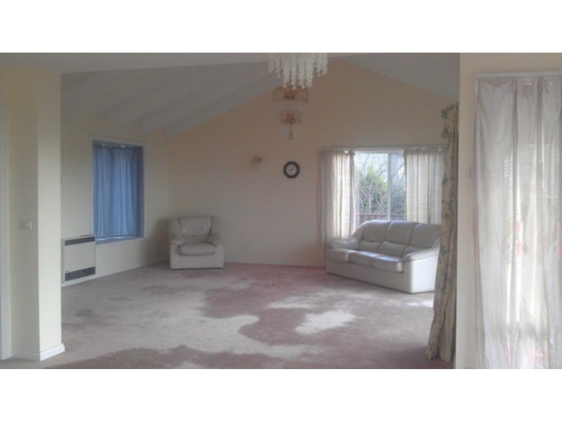 28 Dorset Drive, Kingston TAS 7050