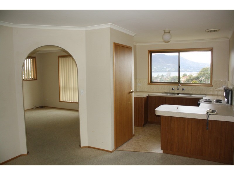 4/14 Crosby Road, Rosetta TAS 7010