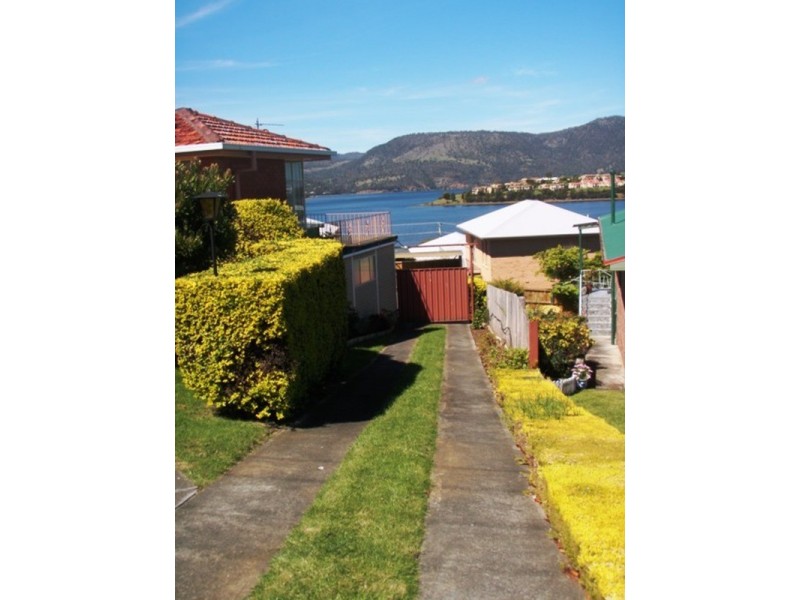 9 Chippendale Street, Claremont TAS 7011