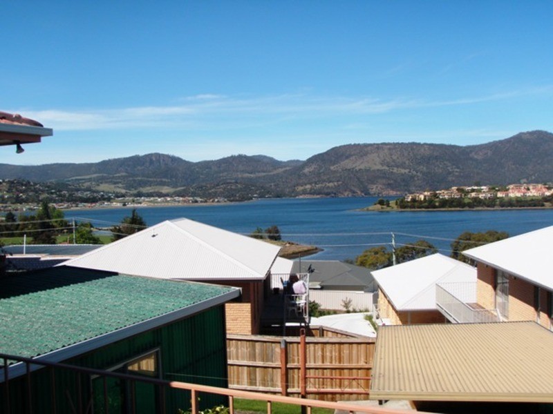 9 Chippendale Street, Claremont TAS 7011