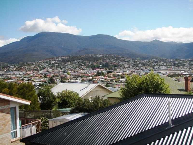 2/21 Harlow Road, Lutana TAS 7009