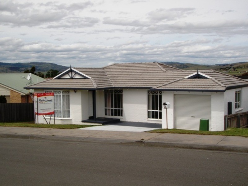 14 Magnolia Court, Brighton TAS 7030