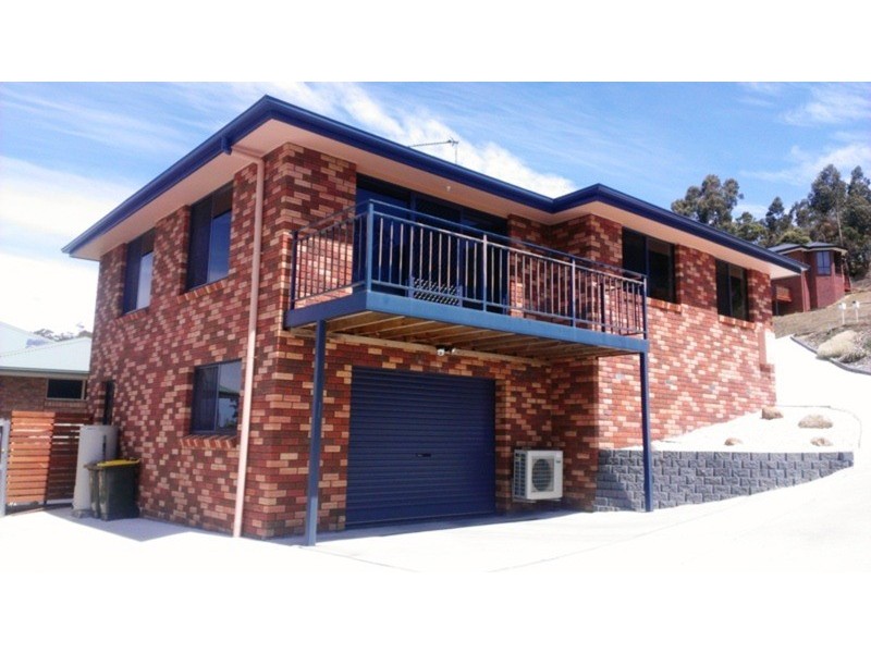 1/154 Branscombe Road, Claremont TAS 7011