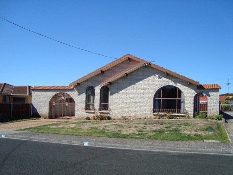 25 Barrett Street, Glenorchy TAS 7010