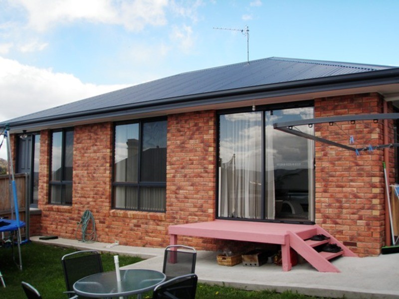 2/74 Brent Street, Glenorchy TAS 7010