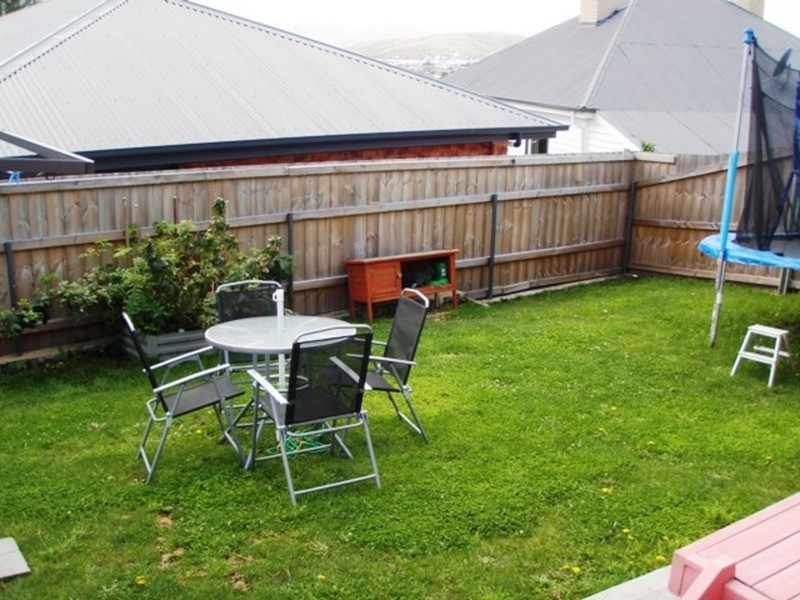 2/74 Brent Street, Glenorchy TAS 7010