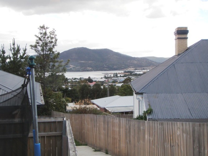 2/74 Brent Street, Glenorchy TAS 7010