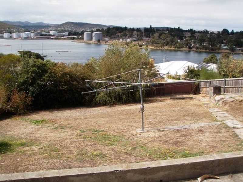 25 Chestnut Avenue, Lutana TAS 7009