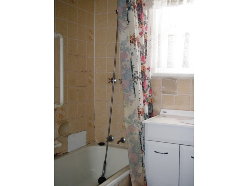 25 Chestnut Avenue, Lutana TAS 7009