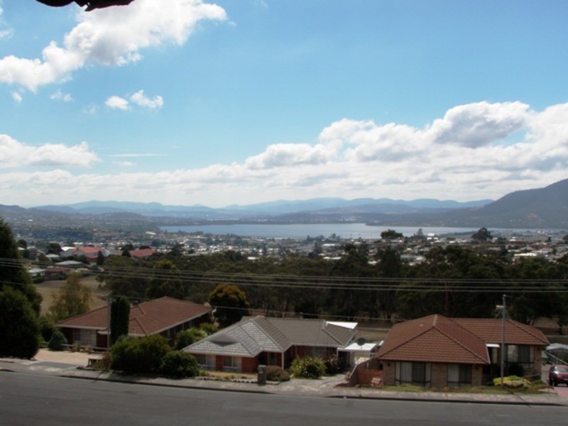 4/1 Cleland Court, West Moonah TAS 7009