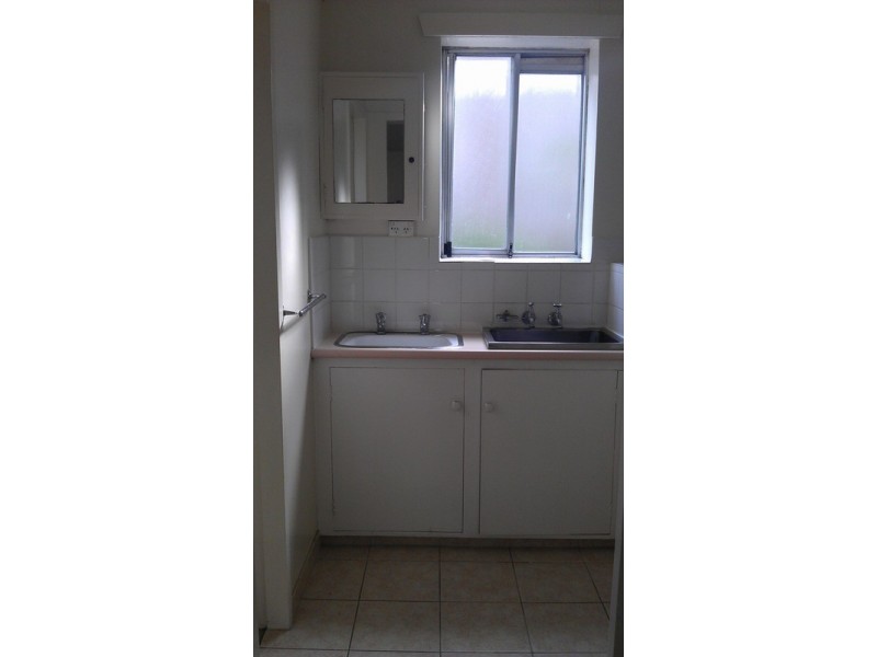 2/72 Ashbourne  Grove, West Moonah TAS 7009