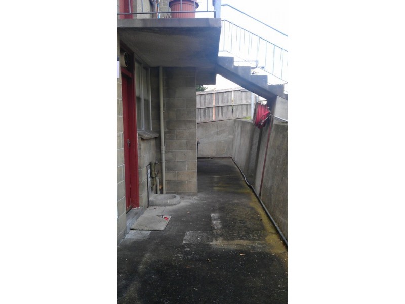 2/72 Ashbourne  Grove, West Moonah TAS 7009