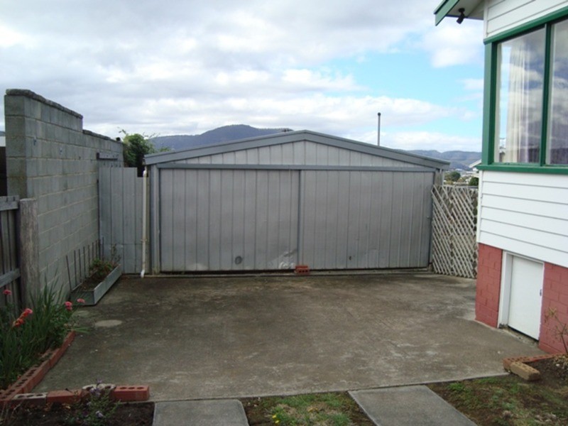 21 O’Brien Street, Glenorchy VIC 3385