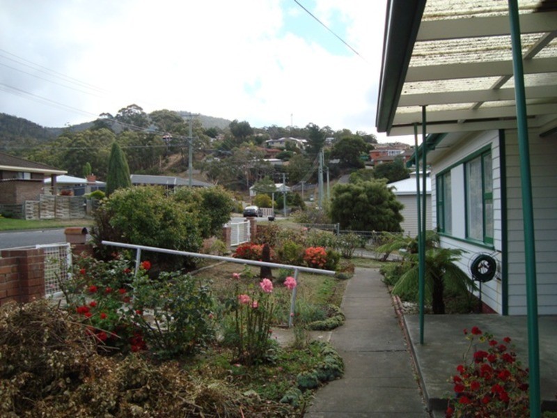 21 O’Brien Street, Glenorchy VIC 3385