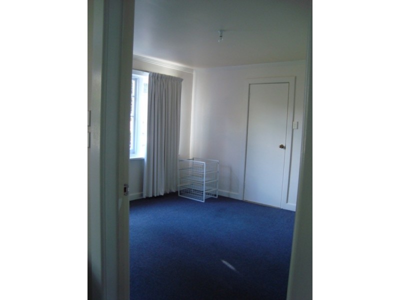 2/11 Cross Street, New Town TAS 7008