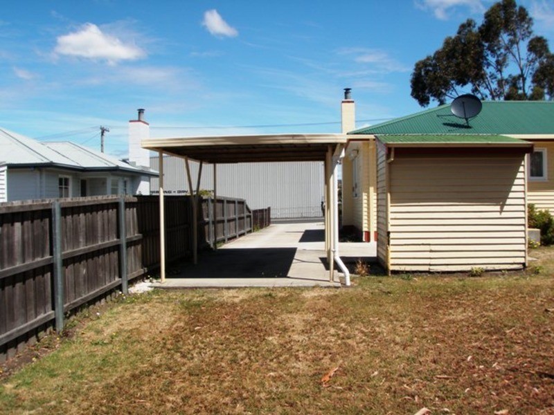 1 Negara Crescent, Goodwood TAS 7010