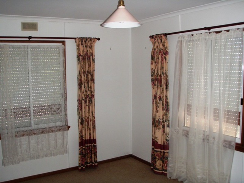 1 Negara Crescent, Goodwood TAS 7010