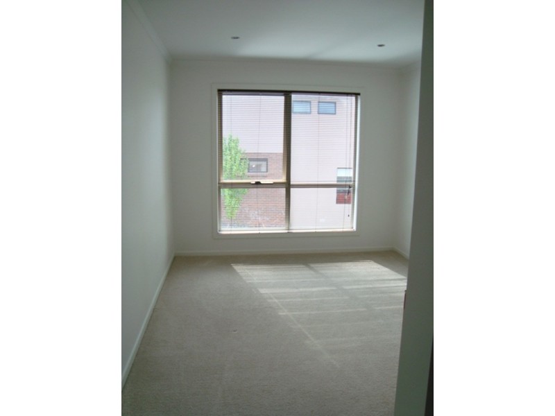 4/4 Nagle  Place, Glenorchy TAS 7010