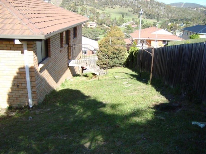 1/8 Donald Court, Glenorchy TAS 7010